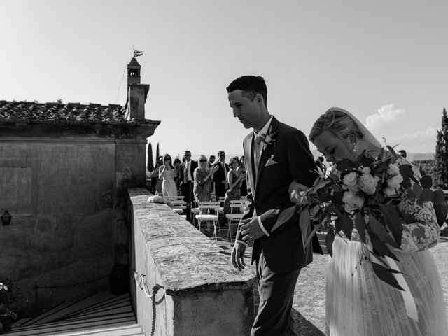 Bobby and Caitie&apos;s Wedding in Florence, Italy 34