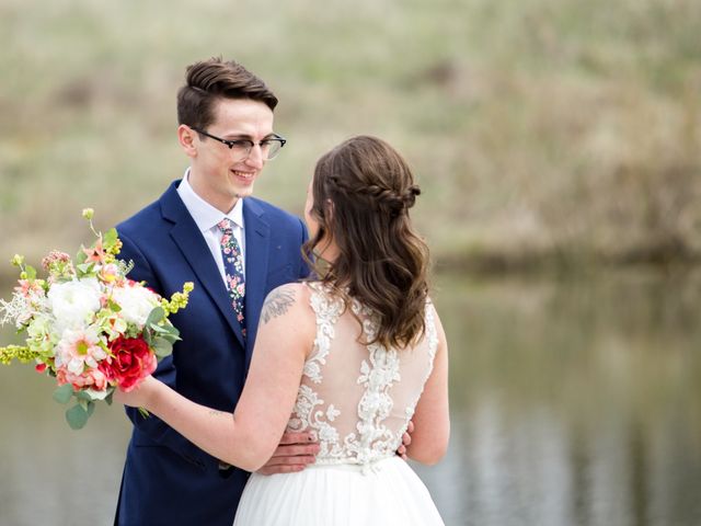 Mackenzie and Hayden&apos;s Wedding in New Salem, Illinois 36