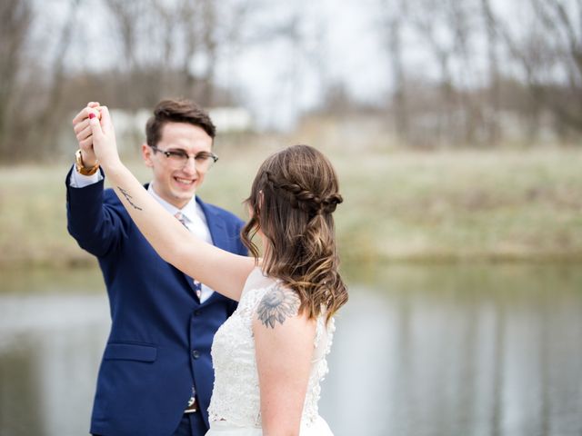Mackenzie and Hayden&apos;s Wedding in New Salem, Illinois 39