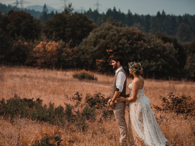 Erik and Christie&apos;s Wedding in Roslyn, Washington 9