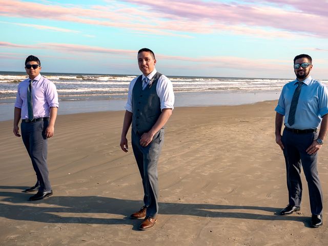 Makayla and Eric&apos;s Wedding in Corpus Christi, Texas 5