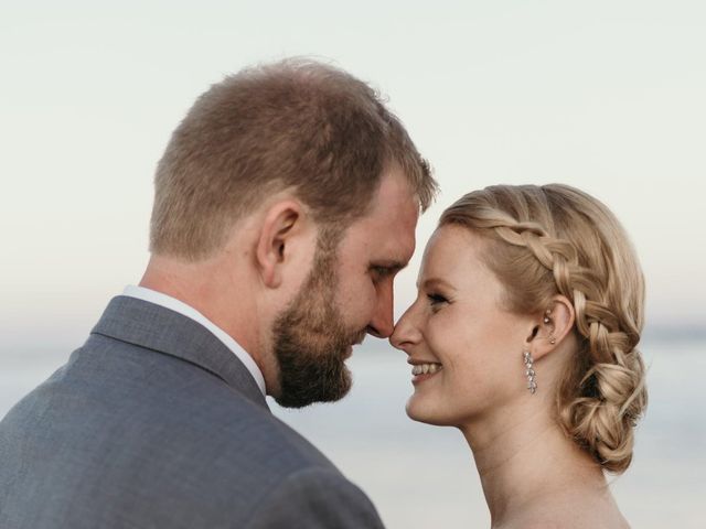 James and Lindsey&apos;s Wedding in Ocean Isle Beach, North Carolina 6