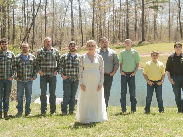 Brian and Tiffany&apos;s Wedding in Williamsburg, Kentucky 85
