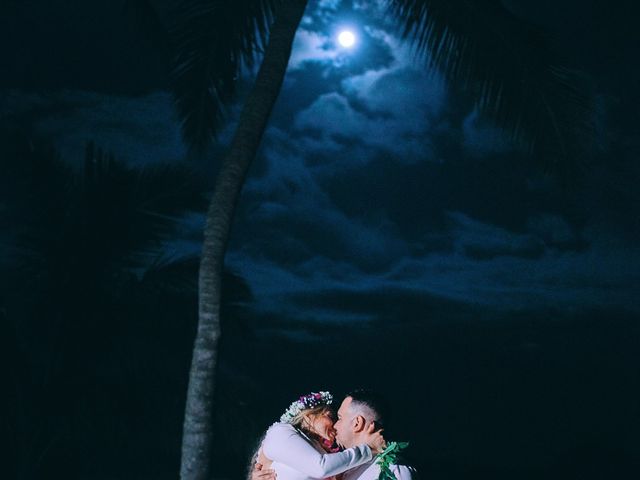 Bella and Larry&apos;s Wedding in Hawaii National Park, Hawaii 4