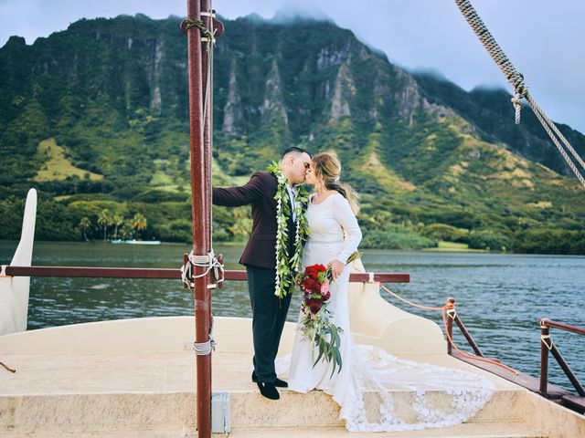 Bella and Larry&apos;s Wedding in Hawaii National Park, Hawaii 24