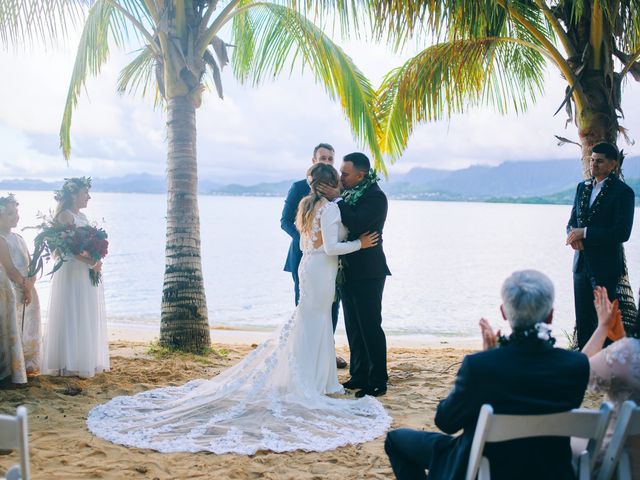 Bella and Larry&apos;s Wedding in Hawaii National Park, Hawaii 51