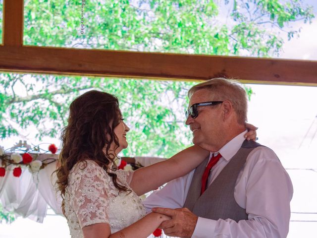 Chris and Sarah&apos;s Wedding in Seymour, Tennessee 17