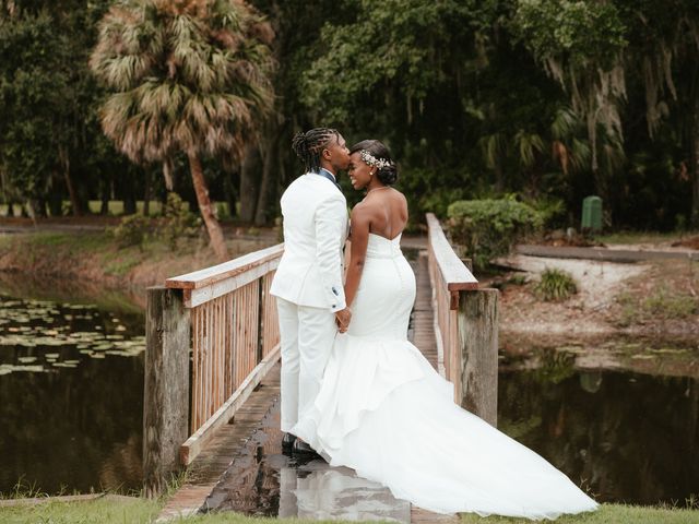 Tiara and Ajarvis&apos;s Wedding in Tampa, Florida 23