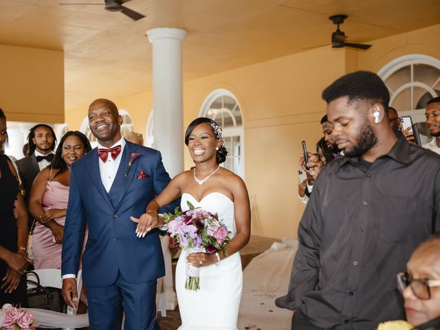 Tiara and Ajarvis&apos;s Wedding in Tampa, Florida 50