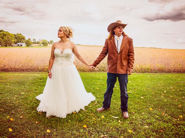 Autumn and Kody&apos;s Wedding in Dexter, Minnesota 6