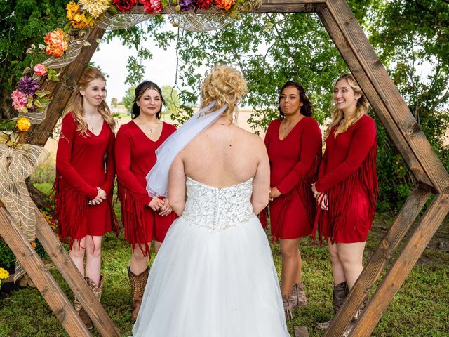 Autumn and Kody&apos;s Wedding in Dexter, Minnesota 14