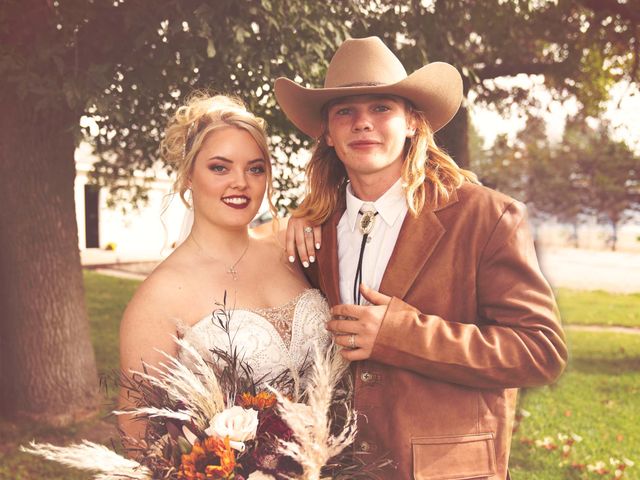 Autumn and Kody&apos;s Wedding in Dexter, Minnesota 24