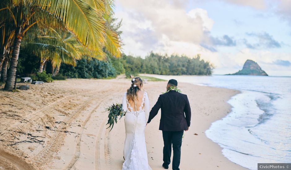 Bella and Larry's Wedding in Hawaii National Park, Hawaii
