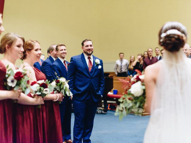 Madison and Scott&apos;s Wedding in Des Moines, Iowa 8