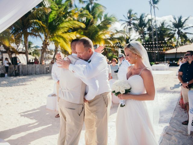 Thomas and Kristin&apos;s Wedding in Bavaro, Dominican Republic 32