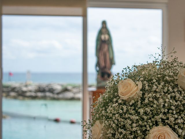 Jackeline and Derek&apos;s Wedding in Puerto Aventuras, Mexico 4