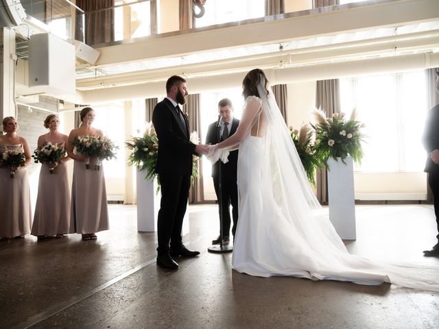 Austin and Sydney&apos;s Wedding in Minneapolis, Minnesota 15