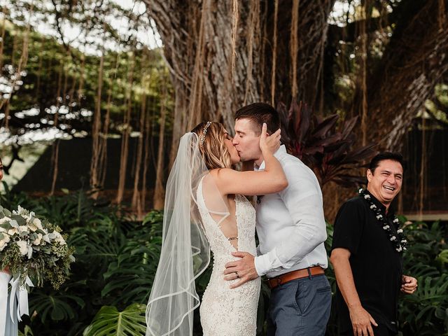Tyler and Brittney&apos;s Wedding in Kaneohe, Hawaii 45