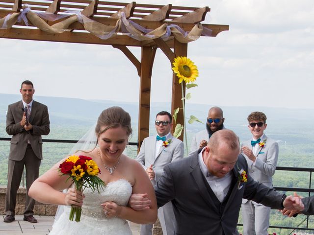 Allyson and Tristan&apos;s Wedding in Tannersville, Pennsylvania 28