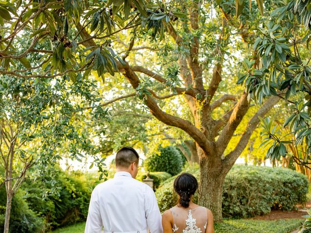 Stefan and Shanay&apos;s Wedding in Charleston, South Carolina 15