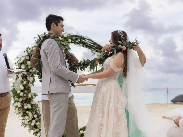 Marcelo and Vania's Wedding in Cancun, Mexico 7