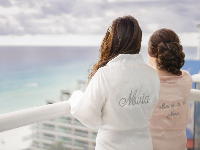 Marcelo and Vania's Wedding in Cancun, Mexico 27