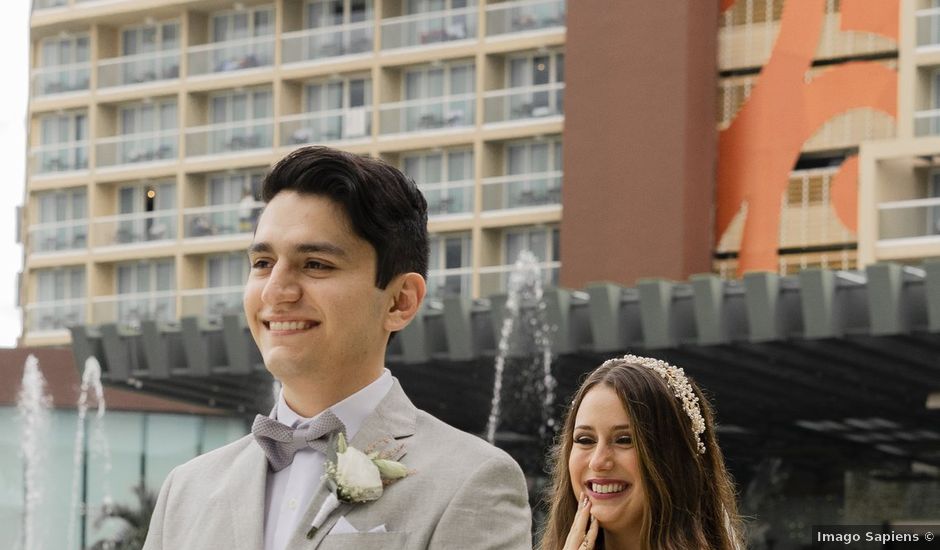 Marcelo and Vania's Wedding in Cancun, Mexico
