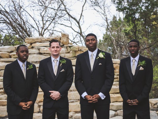 Quinecy and Whitney&apos;s Wedding in Austin, Texas 5
