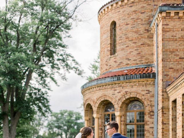 Stephen and Hayley&apos;s Wedding in Grand Rapids, Ohio 39