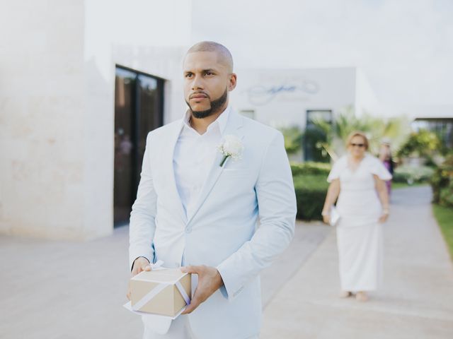 Oscar and Flordaliza&apos;s Wedding in Punta Cana, Dominican Republic 26