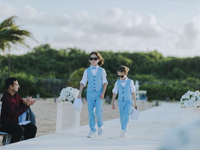 Oscar and Flordaliza&apos;s Wedding in Punta Cana, Dominican Republic 58