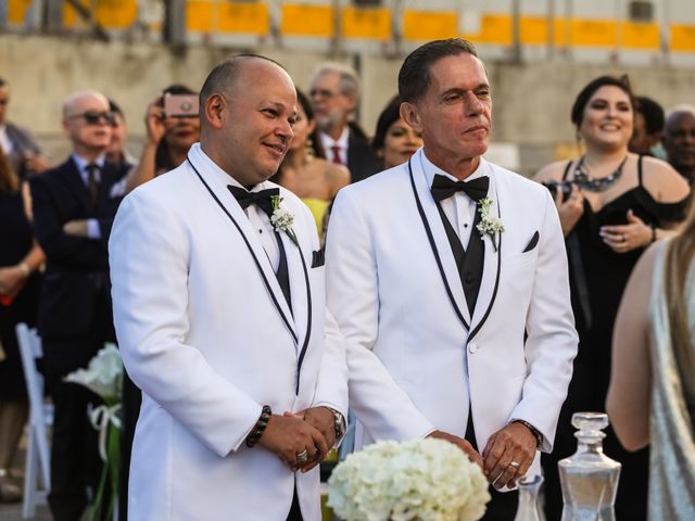 Héctor and Ángel&apos;s Wedding in San Juan, Puerto Rico 15