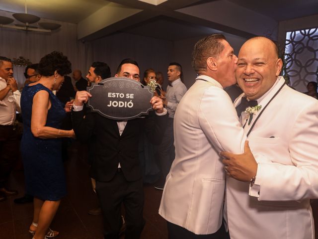 Héctor and Ángel&apos;s Wedding in San Juan, Puerto Rico 52