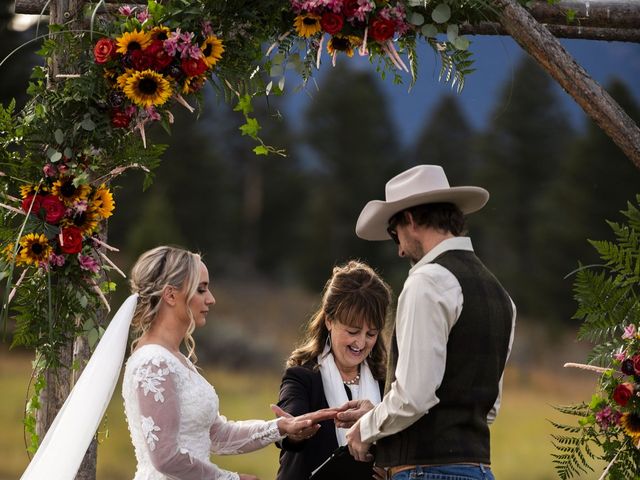Tony and Jenna&apos;s Wedding in Bozeman, Montana 15