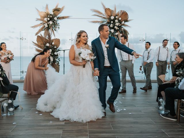 Payton and Oriana&apos;s Wedding in Cancun, Mexico 16
