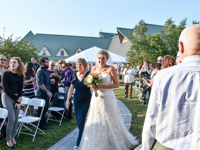 Tony and Lauren&apos;s Wedding in Portsmouth, New Hampshire 20