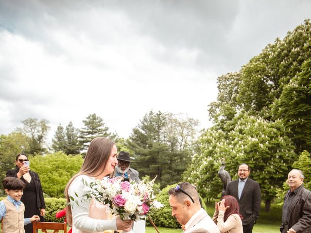 George and Elizabeth&apos;s Wedding in Bronx, New York 7