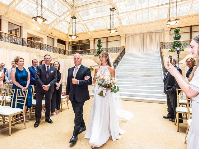 Jeffrey Pieroni and Samantha Magnani&apos;s Wedding in Chicago, Illinois 43