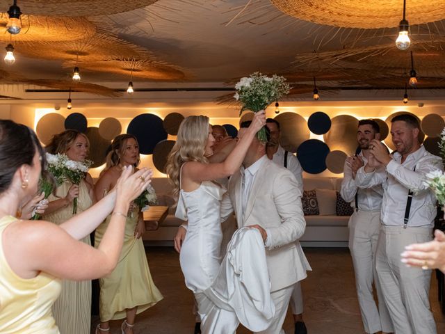 Kristie and Jason&apos;s Wedding in Mykonos, Greece 14