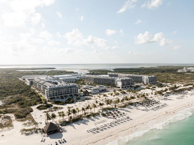 Jose and Lizz's Wedding in Cancun, Mexico 4