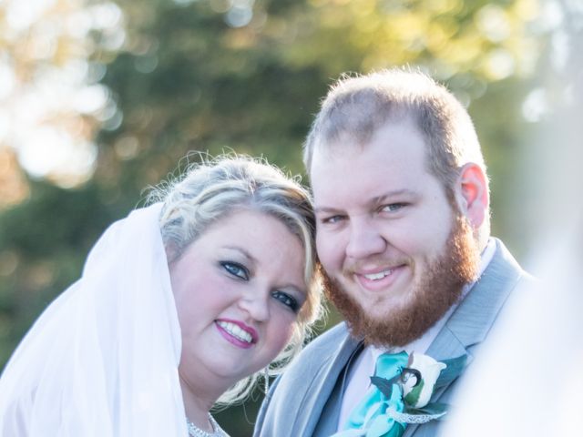 Allen and Megan&apos;s Wedding in Salisbury, Missouri 19