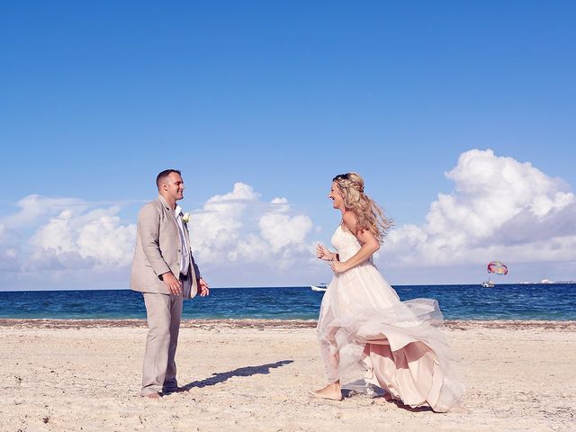 Cory and Meghan&apos;s Wedding in Cancun, Mexico 31