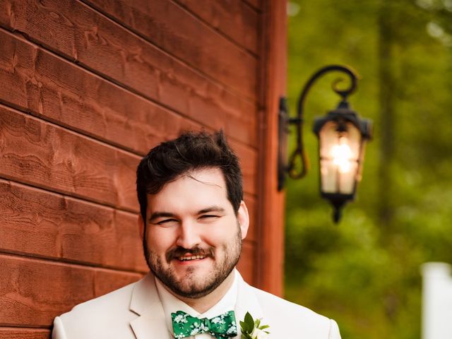 Gavin and Paige's Wedding in Howell, Michigan 4