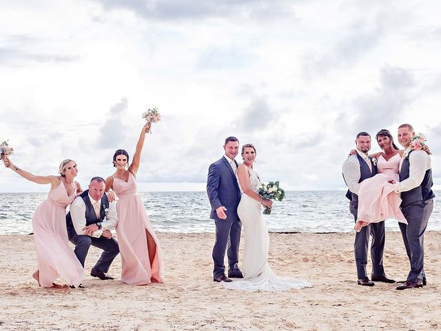 Mike and Karen's Wedding in Cancun, Mexico 17