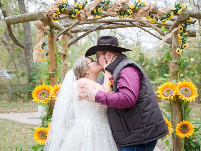 Jerry and Kristen &apos;s Wedding in Lawson, Missouri 3