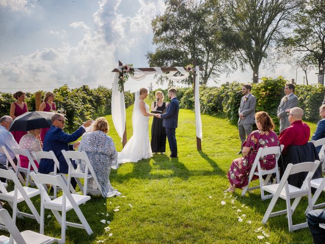 John and Hannah&apos;s Wedding in Edgerton, Wisconsin 30