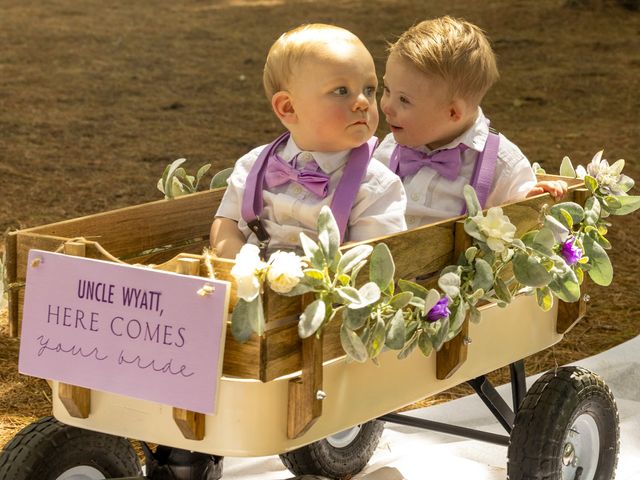 Wyatt and Brittany&apos;s Wedding in Danville, Ohio 7