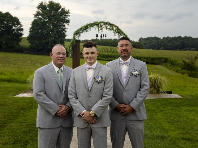 Wyatt and Brittany&apos;s Wedding in Danville, Ohio 19
