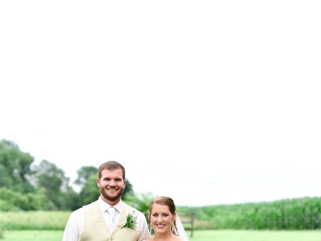 Levi and Melissa&apos;s Wedding in Veedersburg, Indiana 16