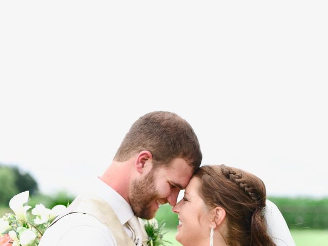 Levi and Melissa&apos;s Wedding in Veedersburg, Indiana 19